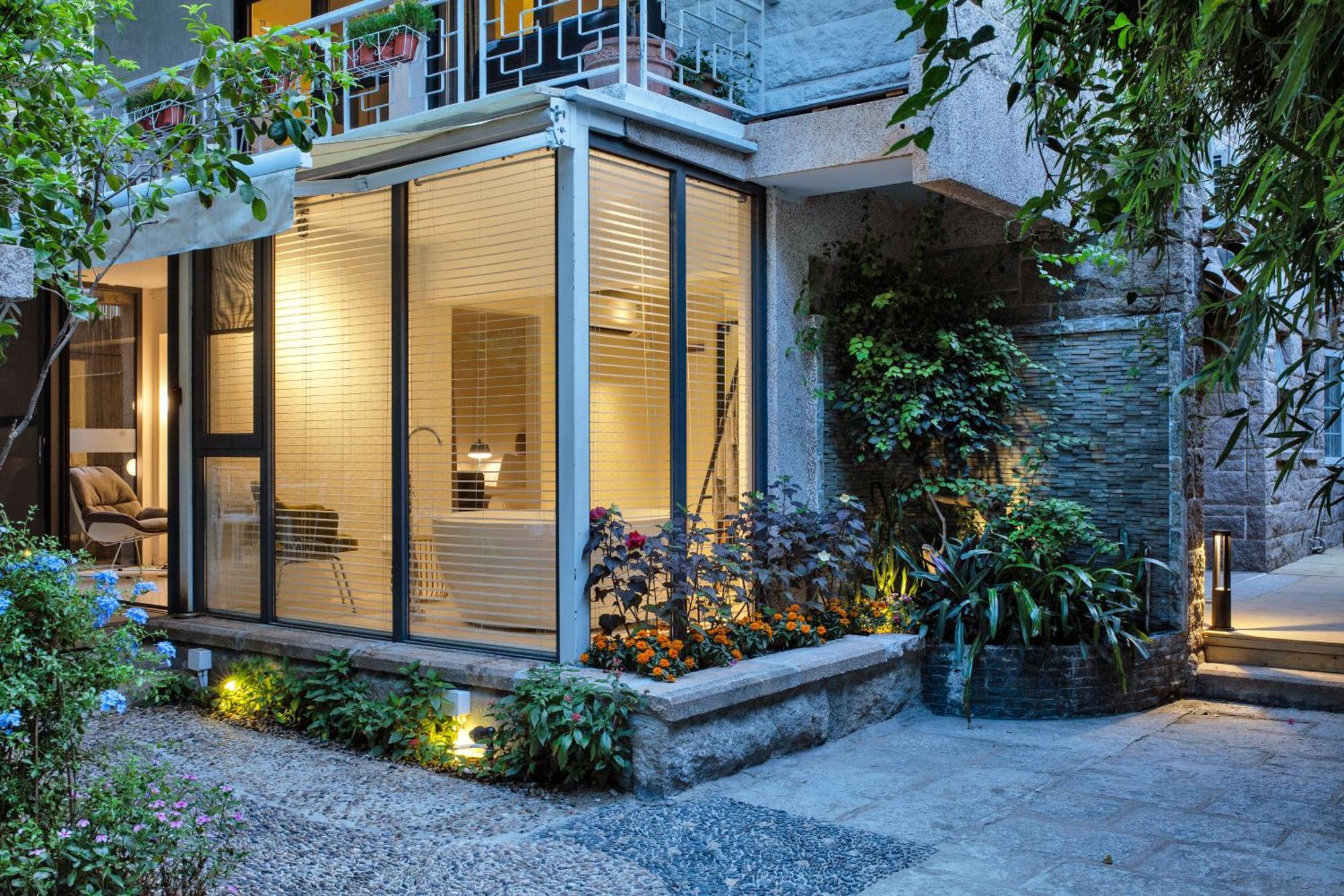 Shenzhen No'6 Garden Villa --French Window With Garden View,Close To Sea World &Shekou Ferry Port &K11 Ecoast &Subway Nearby ,Offer Western Food And Coffee &English Speaking With Tour Services Eksteriør billede
