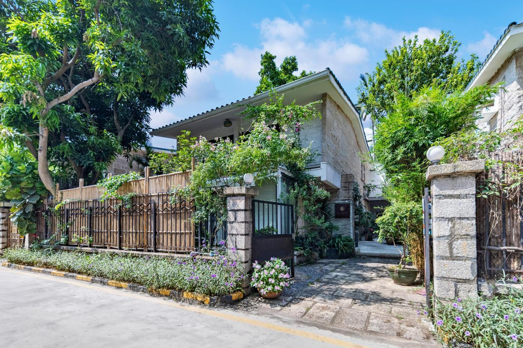 Shenzhen No'6 Garden Villa --French Window With Garden View,Close To Sea World &Shekou Ferry Port &K11 Ecoast &Subway Nearby ,Offer Western Food And Coffee &English Speaking With Tour Services Eksteriør billede